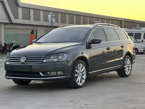 Volkswagen Magotan 2012