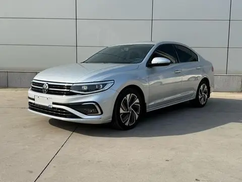 Volkswagen Bora 2023