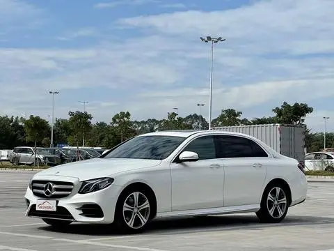 Mercedes-Benz E-Class 2016