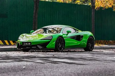 McLaren 570S 2015