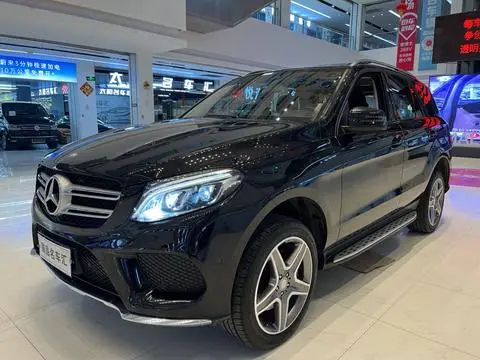 Mercedes-Benz GLE 2016