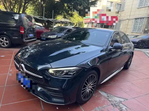 Mercedes-Benz C-Class 2024