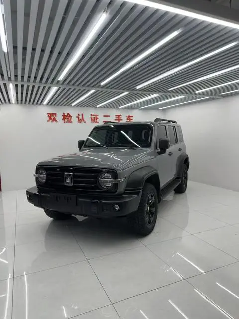 TANK 300 2021