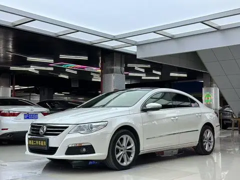 Volkswagen CC 2011