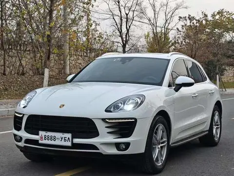 Porsche Macan 2017 — фото 1