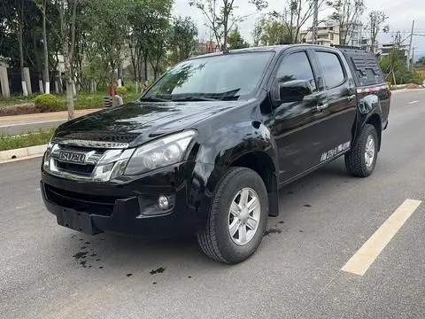 Isuzu 铃拓 2018