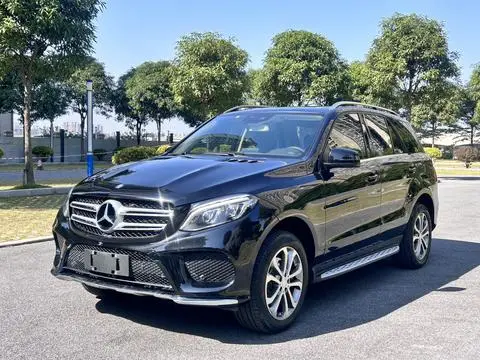 Mercedes-Benz GLE 2015