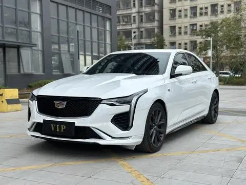 Cadillac CT4 2022