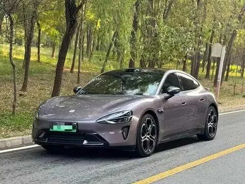 Xiaomi 小米SU7 2024