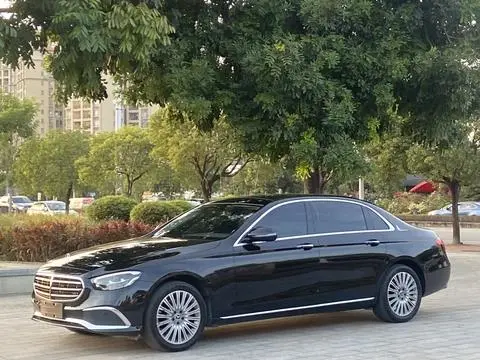 Mercedes-Benz E-Class 2021