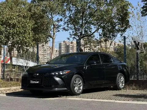 Toyota 亚洲龙 2019