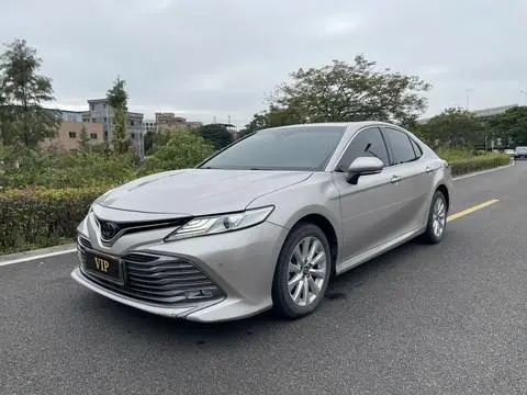 Toyota Camry 2019