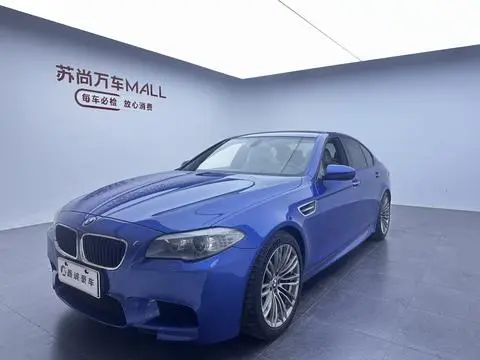BMW M5 2012