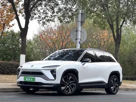 NIO ES6 2020