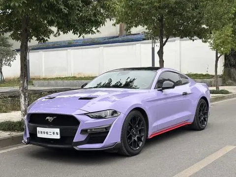 Ford Mustang 2019 — фото 1