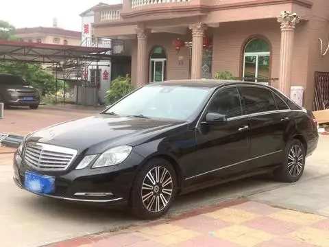 Mercedes-Benz E-Class 2012