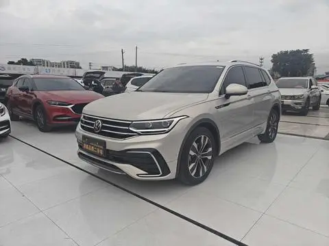 Volkswagen Tiguan L 2022