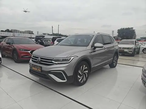 Volkswagen Tiguan L 2022