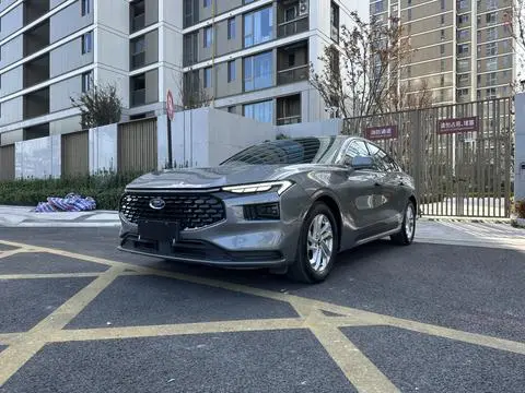 Ford 蒙迪欧 2023