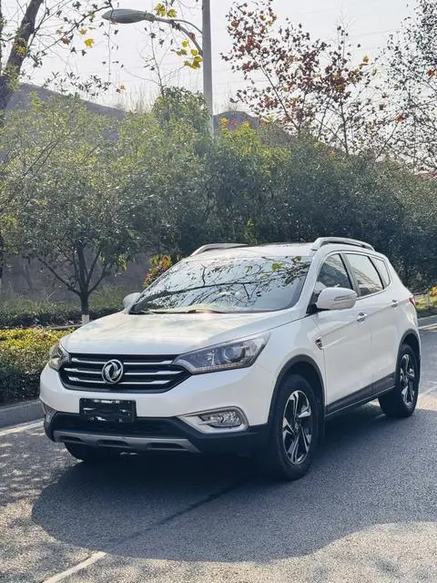 Dongfeng AX7 2016 — фото 1