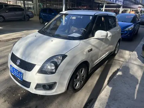 Suzuki 雨燕 2014