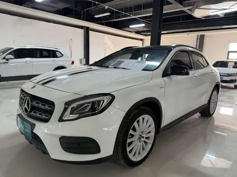 Mercedes-Benz GLA 2017
