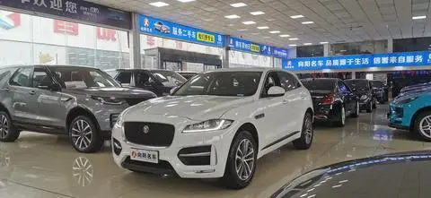 Jaguar F-PACE 2016