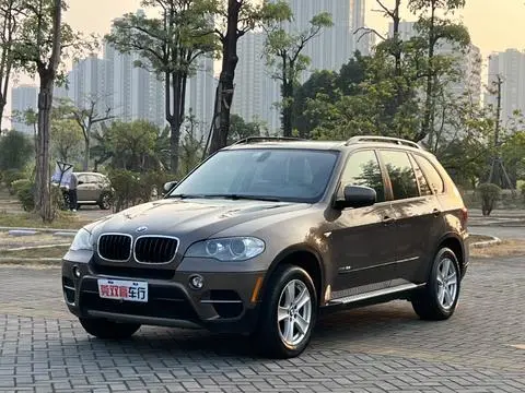 BMW X5 2012 — фото 1