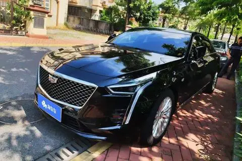 Cadillac CT6 2022