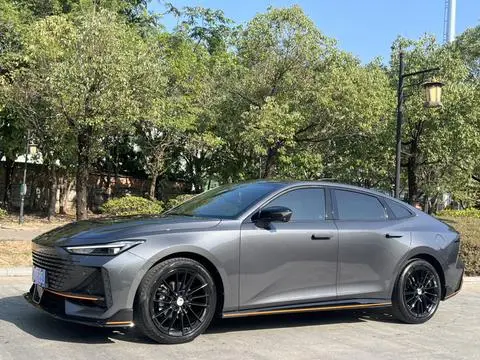 Changan UNI-V 2023