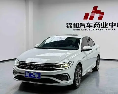 Volkswagen Bora 2023