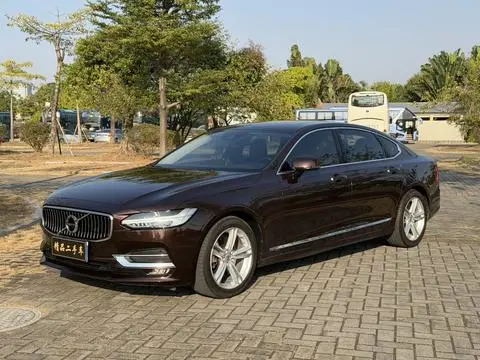 Volvo S90 2019