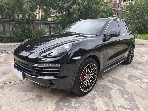Porsche Cayenne 2011