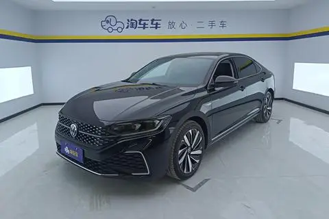 Volkswagen Passat 2023