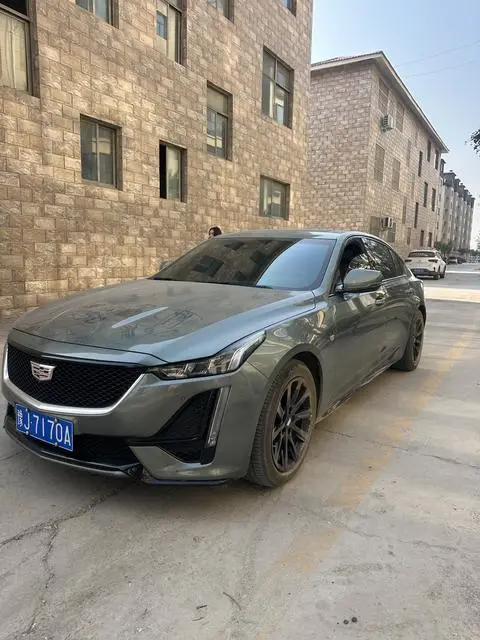 Cadillac CT5 2023