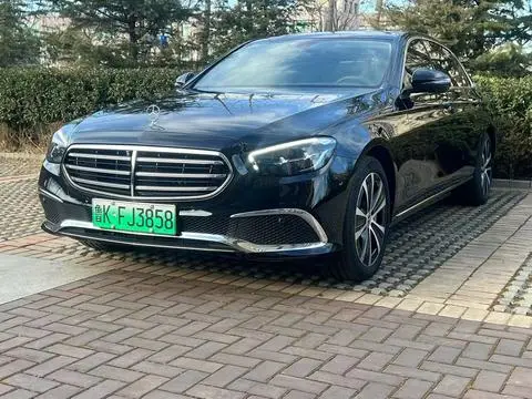 Mercedes-Benz E-Class PHEV 2023