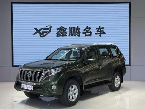 Toyota Prado 2013 — фото 1