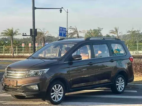 BAIC M70 2017