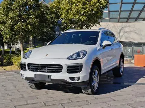 Porsche Cayenne 2015