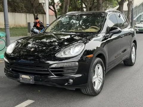 Porsche Cayenne 2014 — фото 1