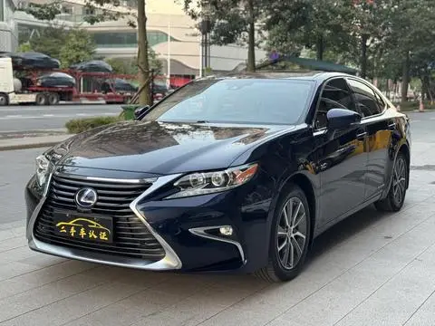 Lexus ES 2015