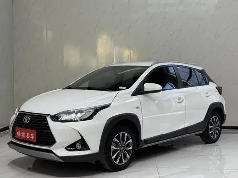 Toyota YARIS L 2022