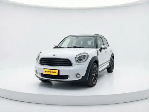 MINI COUNTRYMAN 2011