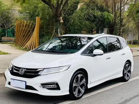 Honda Jade 2017