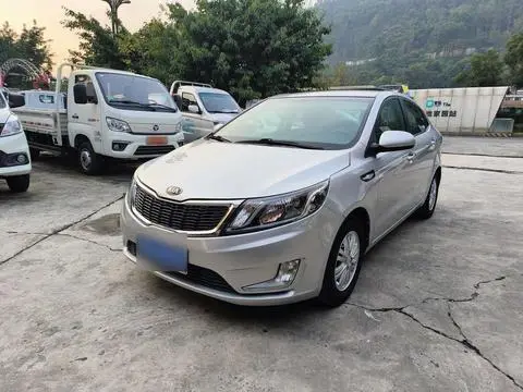 Kia K2 2015
