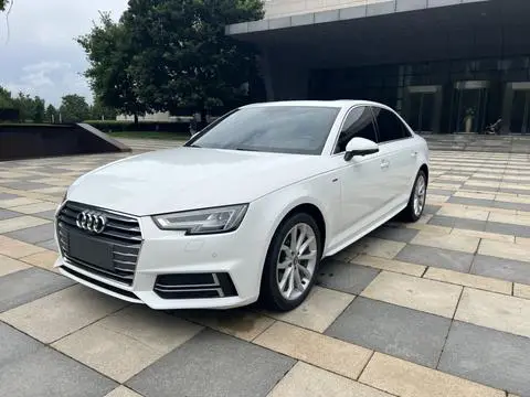 Audi A4L 2018