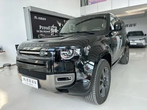 Land Rover 卫士 2025