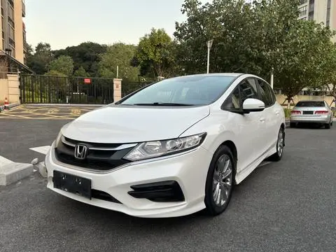 Honda Jade 2017