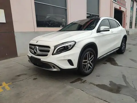 Mercedes-Benz GLA 2016