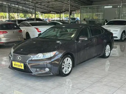 Lexus ES 2013
